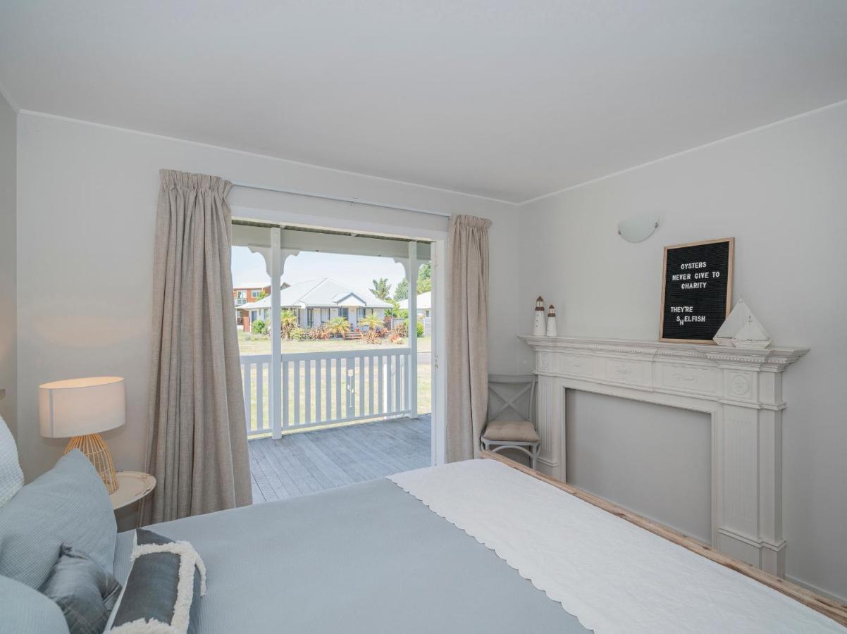 The Doll'S House - Whitianga Holiday Home Екстериор снимка